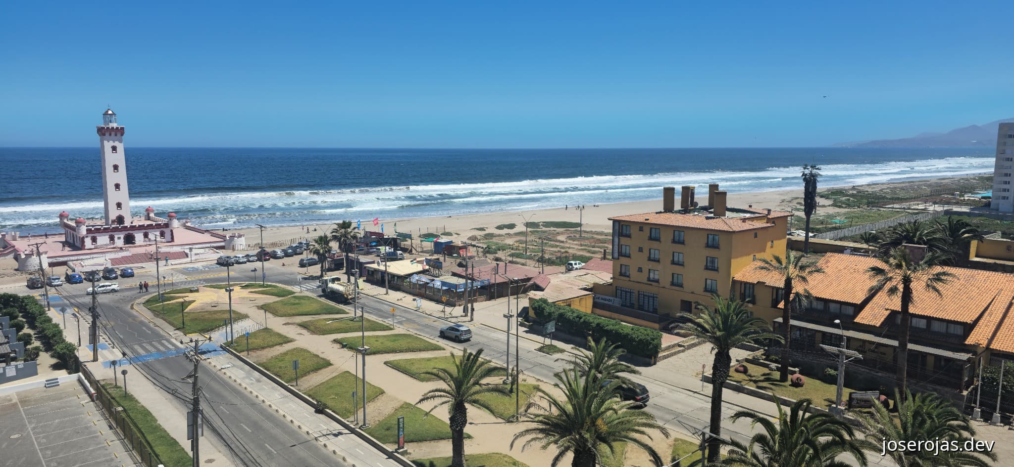 Faro Monumental de La Serena